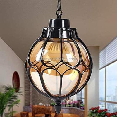 China Hot Selling EUROPEAN Canada Amazon Canada Entrance Round Glass Ball Modern Black Aluminum Pendant Lamp Outdoor Pendant Light for sale