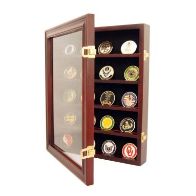 China Large Expandable Pin Medal Showcase Shade Box Display Track Medal Showcase for sale