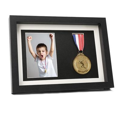 China Decoration Wholesales Custom Medallion Medallion Badge Marathon Medal Frame Cion Display Frame Solid Wood Shadow Box Photo Frame for sale