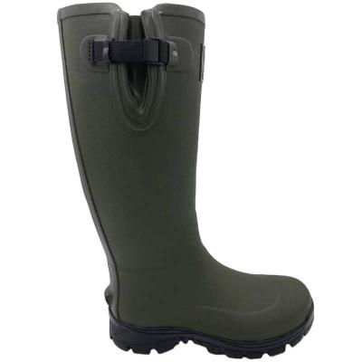 China Anti-Smell Olive Green Hand Made Waterproof Field Outdoor Hunting and Neoprene Agricultural Rubber Boots for sale