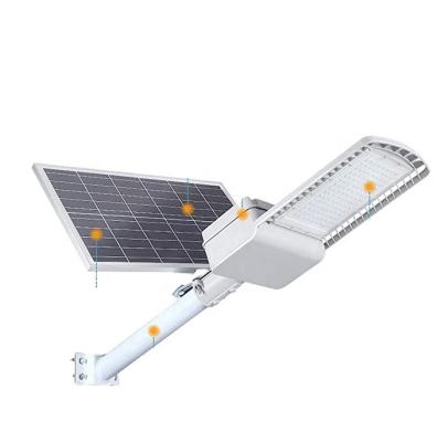 China Outdoor ROAD 120W LED Dusk to Dawn Pole Light with Remote Control Solar Street Light Suppliers for sale