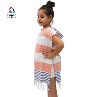 China Custom Made Hooded Surf Viable Poncho With Tassel Turkish Cotton Poncho Towel For Kids by Logo Beach Changing Robe Child for sale