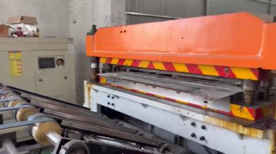 China Coil Cutting Line With Double Stackers For Both Straight And Scroll Cutting for sale