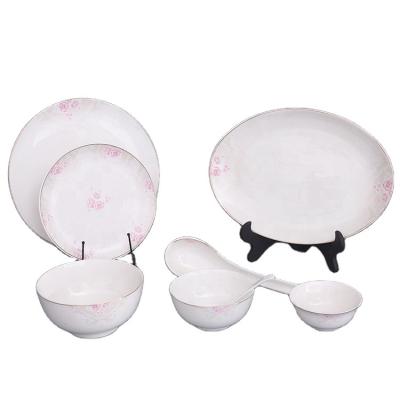 China Four seasons 33pcs bone china sustainable fine dinner set with polyfoam packing for india market for sale