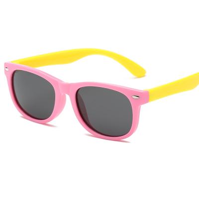 China Fashion Unisex Sunglasses Two Colors Square UV400 Polarized Flexible Kids Shades Silicone Kids Sunglasses 2140 for sale