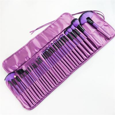 China Angular Blush Professional 32 Pcs Luxury China Factory Direct Purple Makeup Set Brush Kit With Bag Portable Eyeshadow Brush for sale