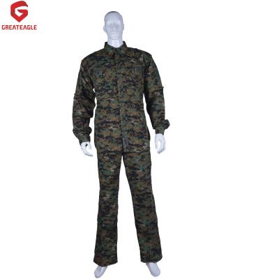 China Breathable Chinese Army Woodland Camouflage , Green Military Uniform AM22 for sale