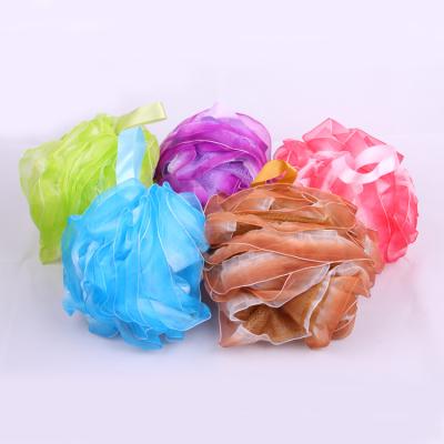 China Newest Selling Comfortable PE Material Body Rubbing Flower Ball Loofah Bath Shower Multicolor Sponge for sale