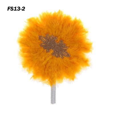 China Nigerian beaded round fan feather feather engagement hand fan wholesale hand fan for sale