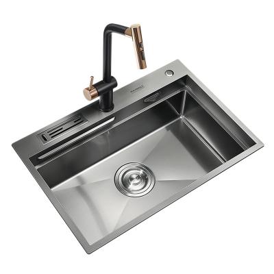 China Without Faucet High Temperature Resistant 304 Stainless Steel Kitchen Handmade Single Sink for sale