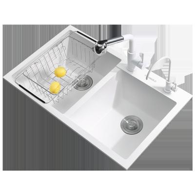 China Without MOQ 1pcs Faucet Double Bowl Kitchen Sink Customizable White Quartz Material for sale