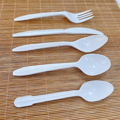 China Disposable Sustainable Big Price Disposable Cutlery Set Knife PP Plastic Flatware Spoon Fork Plastic Cutlery for sale