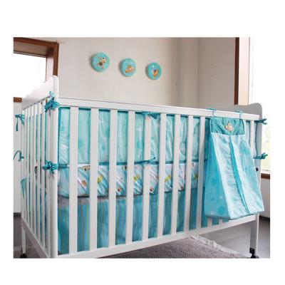 China Luxury 5Pieces Anti-bacteria Cotton Cartoon Baby Crib Bedding Set for sale