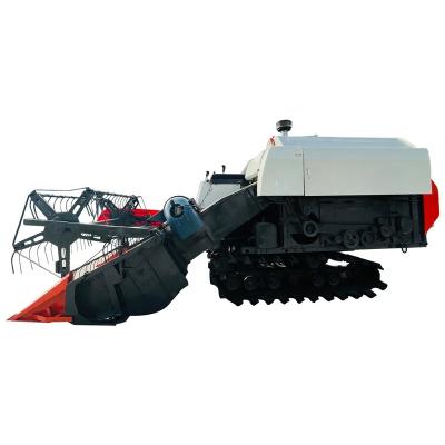 China Japan KUBOTA PRO688Q Rice Harvester Rice Wheat Maize Used Combine Harvester for sale