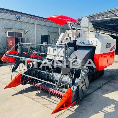 China Rice Feeding Used Kubota Combine Harvester Full For Grain 688q for sale