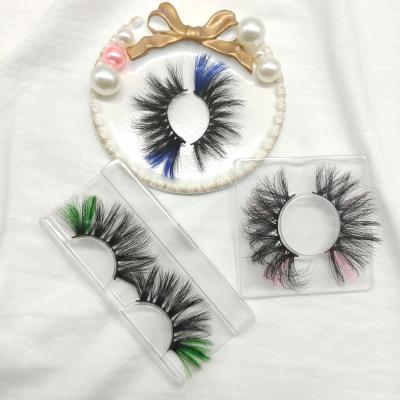 China Christmas Long Natural Eyelash Elegant Colorful 3d Mink Eyelashes Natural Mink Lashes Xmas Lashes for sale