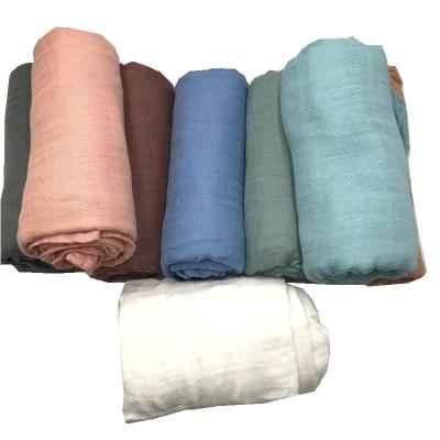 China 2021 PORTABLE soft bamboo muslin wraps wholesale baby blanket plaid wraps baby adjustable infant wrap natural material factory source for sale