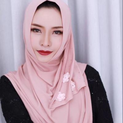 China 2020 High Quality Instant Cotton Muslim Hijab Scarf Islamic HeadWear Slip On Shawl HW301 for sale