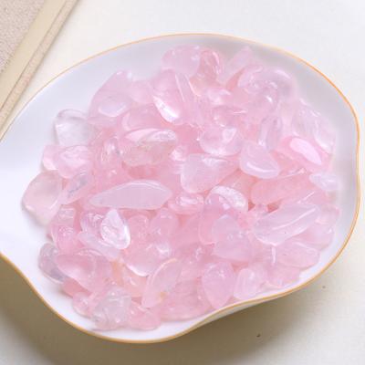 China China Wholesale Natrual Pink Crystal Chips Gift Small Rose Quartz Polished Stones Crumbs For Decoration for sale