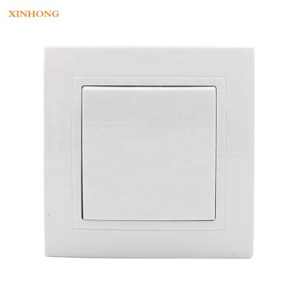 China Versatile Best Quality And Price Supply Eu 1 Strip Wall Switch White Electrical Outlet for sale