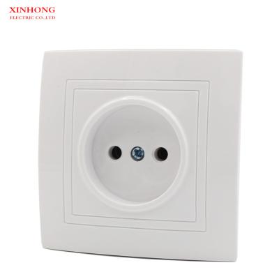 China Multipurpose Hot Type 1 Strip Wall Switch White Electric Outlet Eu Sales for sale