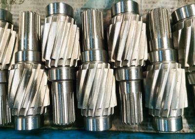 China 20CrMnTi Steel Right Hand Helical Gear Pinion Shaft 1.5 Module With Involute Spline for sale