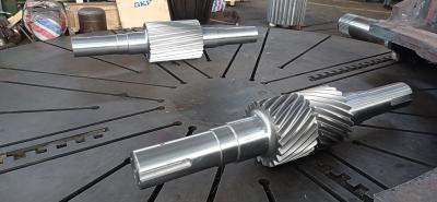 China Custom Transmission Spare Parts Helical Gear Shafts SAE 4340 Steel for sale