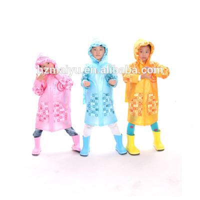 China 100% Waterproof Children Kids Boys Girls PVC Raincoat Rain Coat With Schoolbag Cover for sale