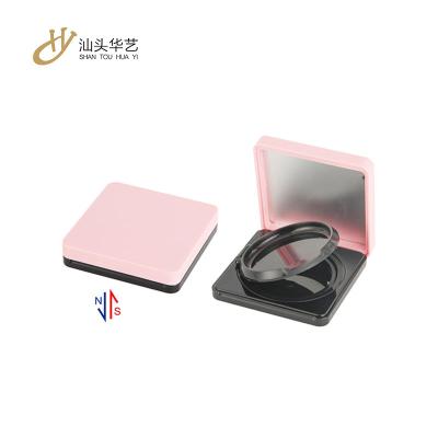 China New Recycled Materials HUAYI Wholesale Accept OEM Square Box Air Cushion Powder Case Magnetic Cosmetic Compact Case bb base for sale