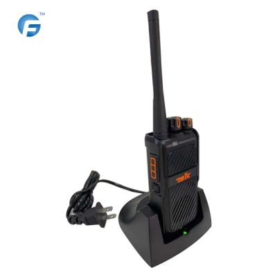 China Security Long Range Equipment Handheld Radio 5W Intercom Hand Held Walkie Talkie 5200mAh for sale