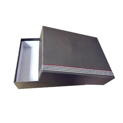 China Recycled Materials High Quality Customized Book Form Black Matte Cardboard Gift Garment Magnetic Box Packaging for sale