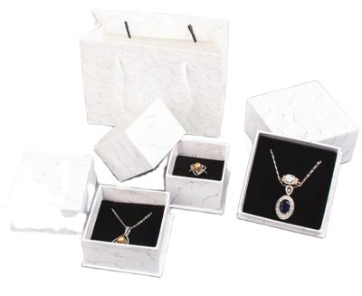 China Recyclable Jewelry Gift Boxes For Necklaces Gift Box Slip for sale