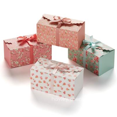 China Gift & Craft Manufactures Custom Decorative Pastel Colors Floral Gift Treat Boxes With Ribbons for sale