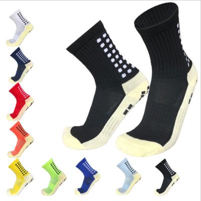 China Non Slip Athletic Soccer Knocks Men's Football Knocks Professional Basketball Gripper Anti Slip Sports Soccer Socks for sale