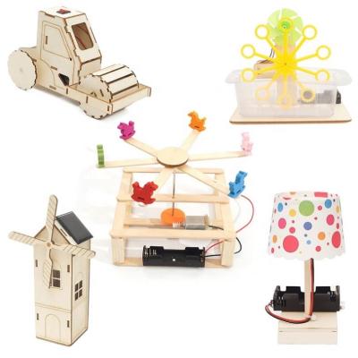 China Cartoon Toy Other Educational Toys Experiment Student Solar Kits Wooden House Windmill Science Puzzle Toy Pretend To Play DIY STEM Science Kits for sale