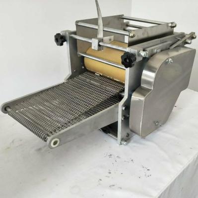 China Customized electric size dumpling skin roti maker tortilla chip maker samosa wrapper skin making machine with cheapest price for sale