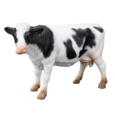 China PVC Plastic Plastic Grassland Cow Toys Animal Model Set Toy for sale