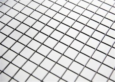 China Iron Wire Mesh 50X50mm Stainless Steel Garden Fence Panels Welded Mesh for sale