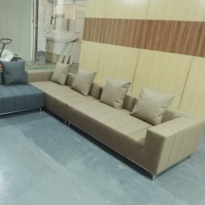 China Customizable Luxury Italian Home Living Room Hotel Furniture Modern Sofa Set Furniture Leather Sectional Sofa for sale