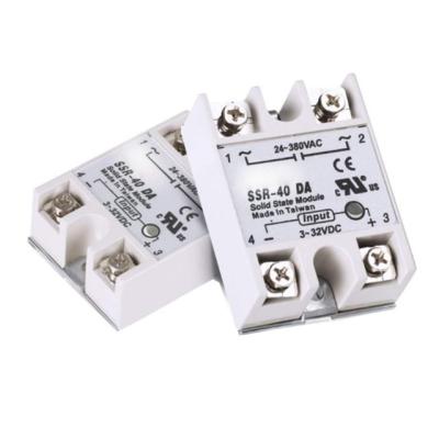 China 3V Sealed To 32VDC 40A Single Phase Control 220V AC Single Phase Solid State Relay SSR-40DA for sale