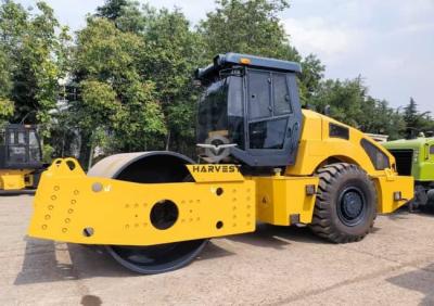 China 20T Vibratory Road Roller LTS720H Single Drum with Cummins Engine in Dubai for sale