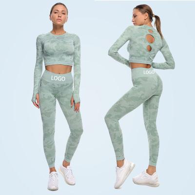 China Shirts & Leading 2021 Seamless High Stretch Knitting Embossing Air Speed ​​Drying Long Sleeve Fitness Yoga Two Piece Set for sale