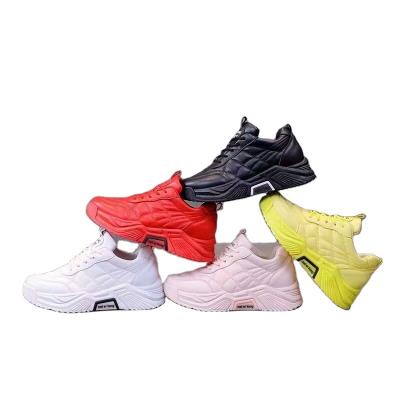 China Latest Fashion Hot Sale Thick-soled Design Casual Sneakers Women's Sports Shoes for sale