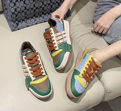 China 2022 China Popular Wholesale New Design Fashionable Casual Shoes Fashionable Custom Ladies Sport Shoes Women for sale