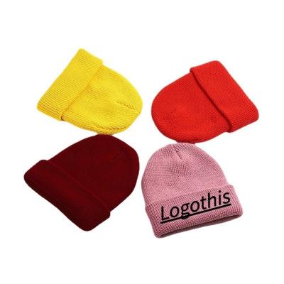 China 2021Custom Winter COMMON Plain Dyed Winter Warm Acrylic Beanie Knitted Hat Unisex for sale