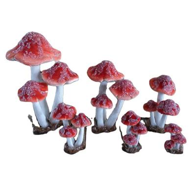 China New Eco - Friendly Christmas Accessories Hand Made Mushroom House And Crafts Hand Felted for sale