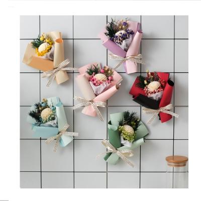 China Durable 2022 valentines day gift luxury forever rose real preserved natural dried flowers bouquet for wedding decoration for sale