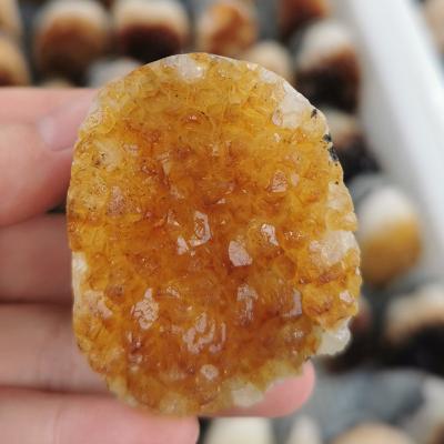 China Pure Natural Crystal Specimen Original Stone Topaz Group China Topaz Cluster Crystal Ornaments for sale