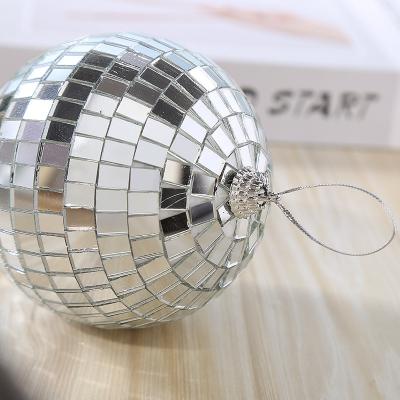 China Handmade Plastic Christmas Ball Mirror Christmas Tree Decoration Plastic Ball for sale