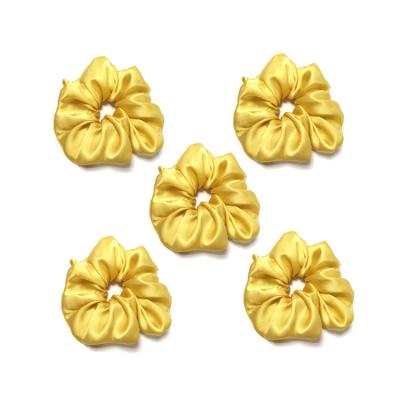 China Soft Yellow Smart Oversized Women Hair Scrunchies 100% Silk Fabric Hair Scrunchies Elastic Scrunchies for sale